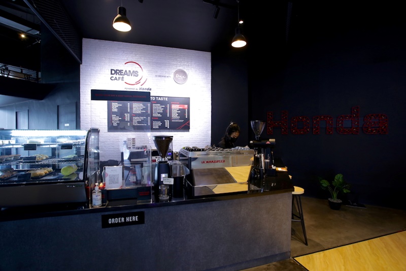 honda dreams cafe (6)