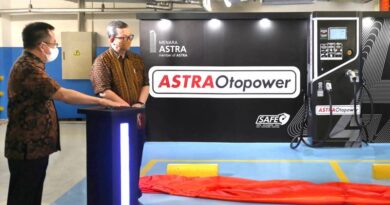 Astra Otopower Resmikan Outlet Pengisian Kendaraan Listrik Pertama