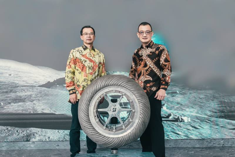 GIIAS-Bridgestone