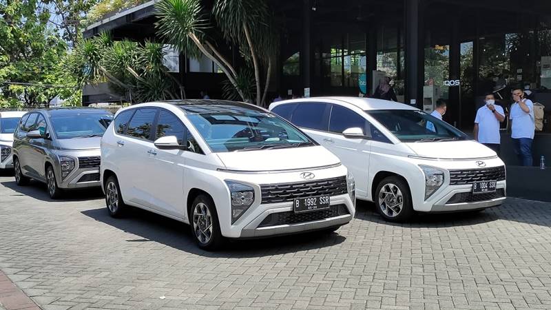 hyundai Stargazer-TD (1)