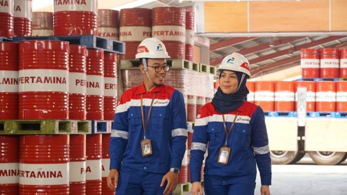 Ilustrasi Rored V Series, Inovasi Oli Transmisi dan Gardan dari Pertamina Lubricants