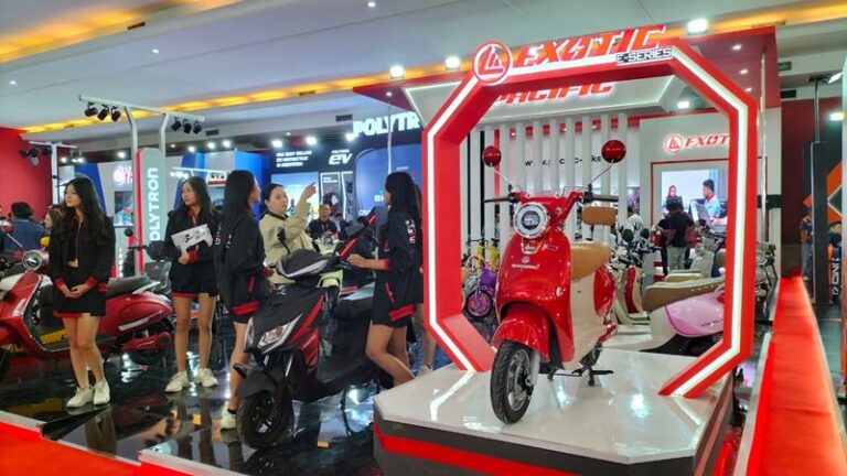 Pacific Bike Rilis E-Moped dan E-Motor Terbaru di IIMS 2026