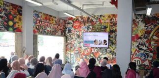 Zen On Wheels, Upaya Kartini Muda Melek Safety Riding