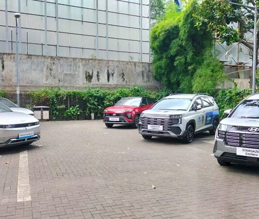 Servis Mobil di Hyundai Harus Inap? Manfaatkan Layanan Mobil Pengganti Premium