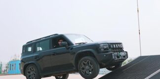 Intip Kehebatan SUV Hybrid Terbaru JETOUR Taklukkan Medan Ekstrem