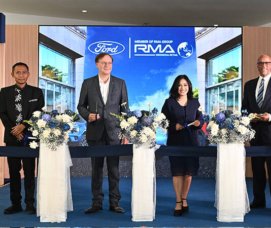 Resmi Dibuka, Ford Experience Center Sunter Destinasi Baru Bagi Pecinta Performa Ford