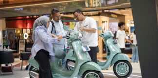 Vespa 80th Edition Resmi Debut, GTS 250 Baru Jadi Sorotan di PIM 2