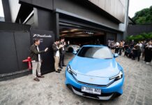 Honda Prelude Hybrid Resmi Diserahkan ke Konsumen Pertama