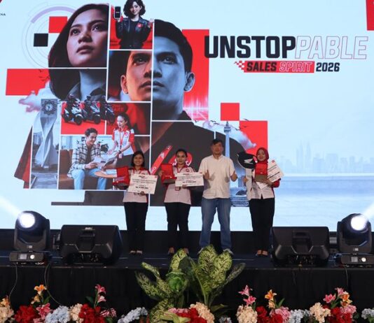 650 Sales Motor Honda Heboh di Ajang Sales Rewarding