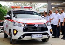 Toyota Serahkan Kijang Innova Ambulans untuk Bantu Pemulihan Aceh Tamiang