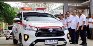 Toyota Serahkan Kijang Innova Ambulans untuk Bantu Pemulihan Aceh Tamiang