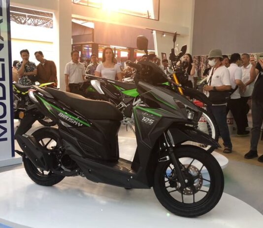 Brusky 125 Mengaspal, Senjata Baru Kawasaki di Segmen Matik
