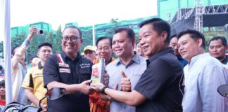 Mobilitas Guru Dijaga, Pertamina Lubricants Gelar Ganti Oli Massal