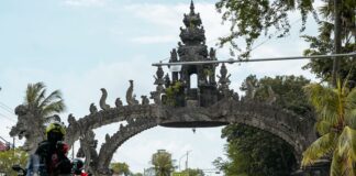 Ratusan Rider Suzuki V-Strom 250SX Taklukkan Jalur Ekstrem Bali