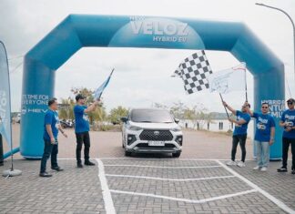 Toyota Bawa Veloz Hybrid EV Keliling Sulawesi, Ini Misinya
