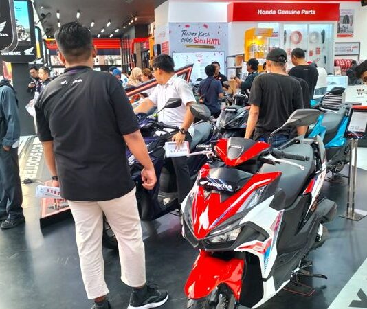 New Honda Vario EVO 160 Jadi Magnet Baru di Jakarta Fair 2026
