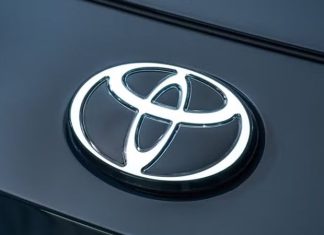 Toyota Punya Strategi Baru, Mesin Konvensional Jadi Ladang Cuan